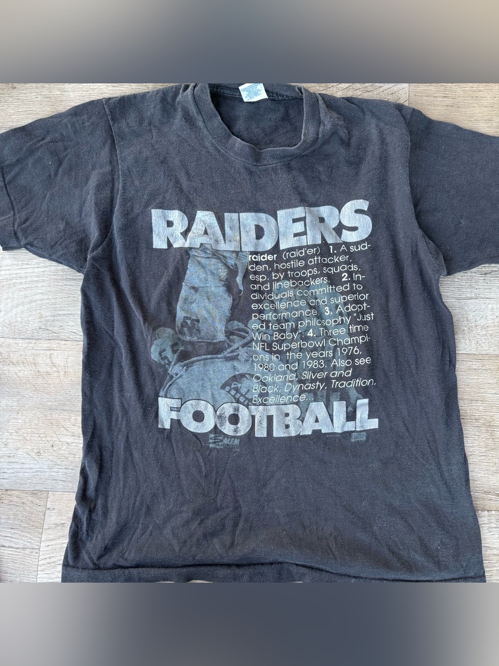 Vtg 90s SALEM Los Angeles LA Raiders Football Tshirt USA Super Bowl Champion L
